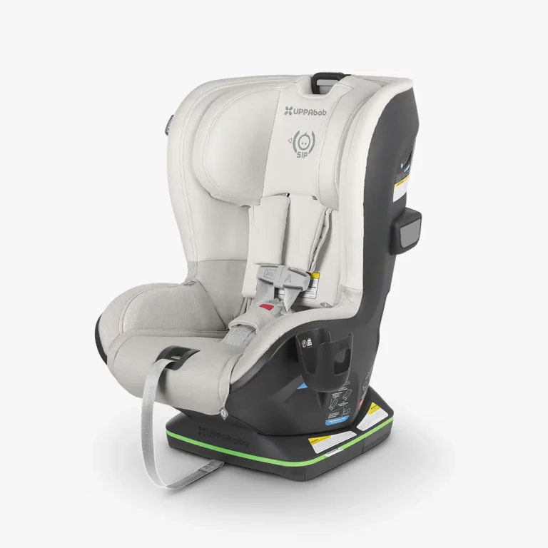 The Knox Convertible Car Seat (Bryce - White and Grey Marl) features a removable cup holder, a multi-position, adjustable foot for leveling, and EPP foam between the inner and outer shell ensures forces are absorbed into the seat