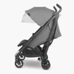 The G-Luxe (Greyson) features an extendable, multi-panel canopy and pop out UPF 50+ sunshade, as well as a one-handed recline and adjustable footrest