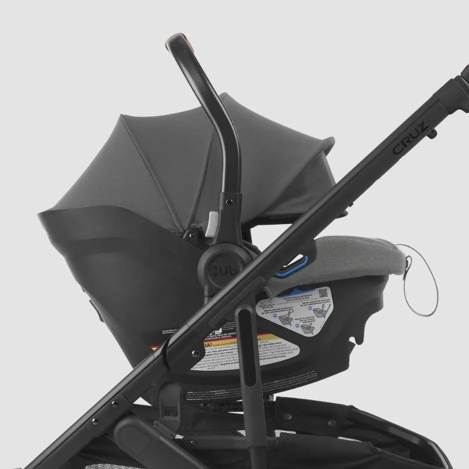 Cruz V2 + Aria Travel System