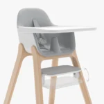 The Ciro High Chair (Chloe) includes a patent-pending, dual position, 180-degree rotating footrest that positions baby's feet comfortably while growing